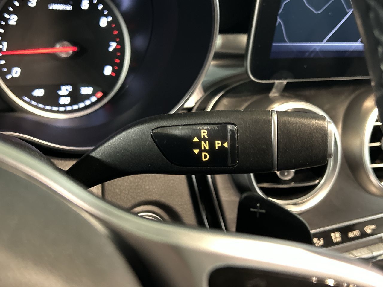 2019 Mercedes-Benz C300