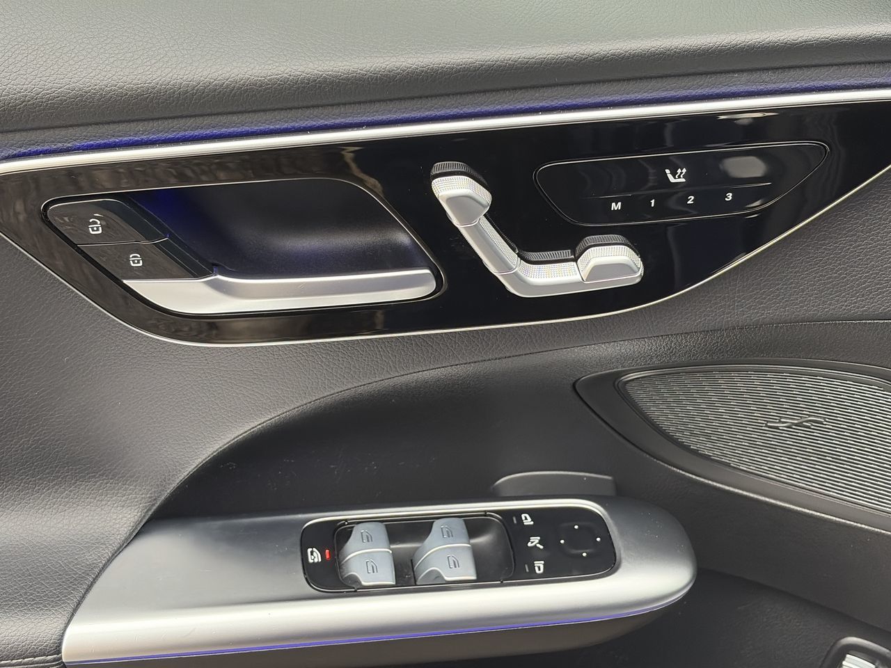 2022 Mercedes-Benz C300