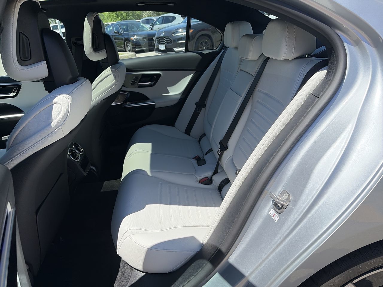 2025 Mercedes-Benz C300