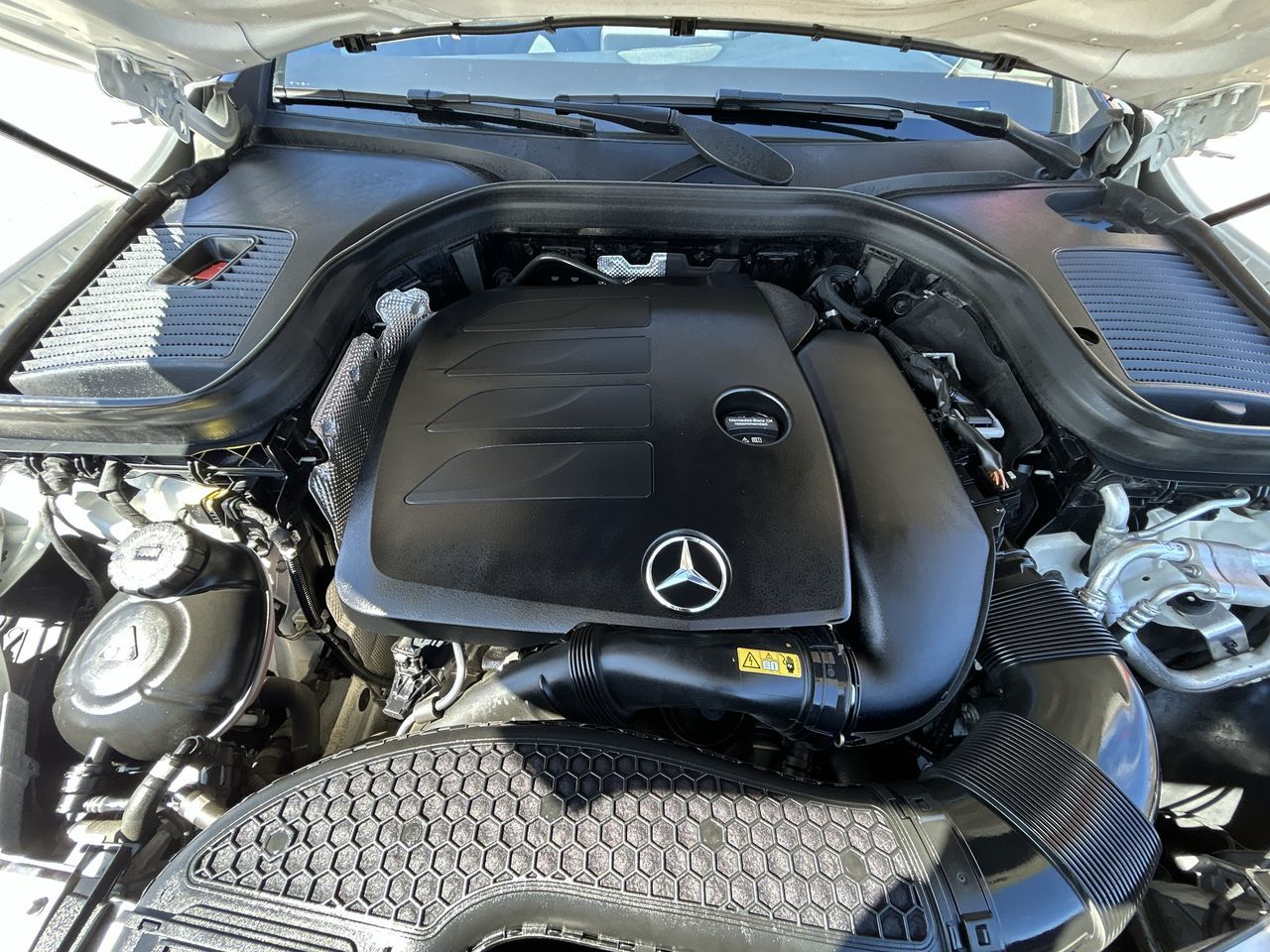 Mercedes-Benz GLC300  2020 à Markham, Ontario