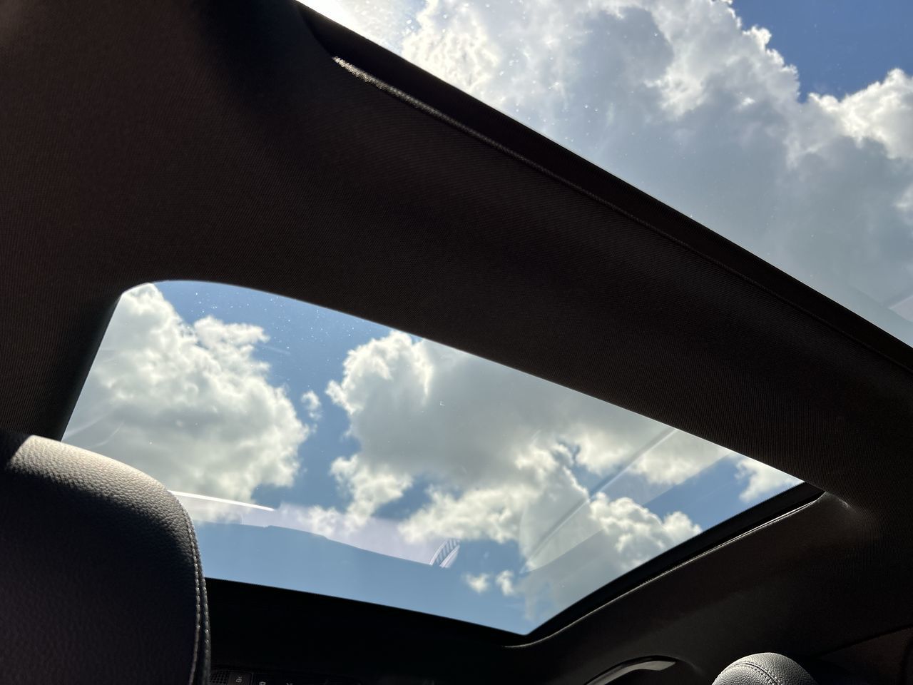 2022 Mercedes-Benz GLC300
