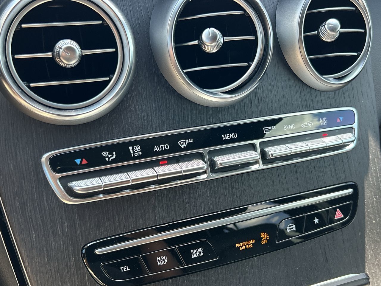 2022 Mercedes-Benz GLC300