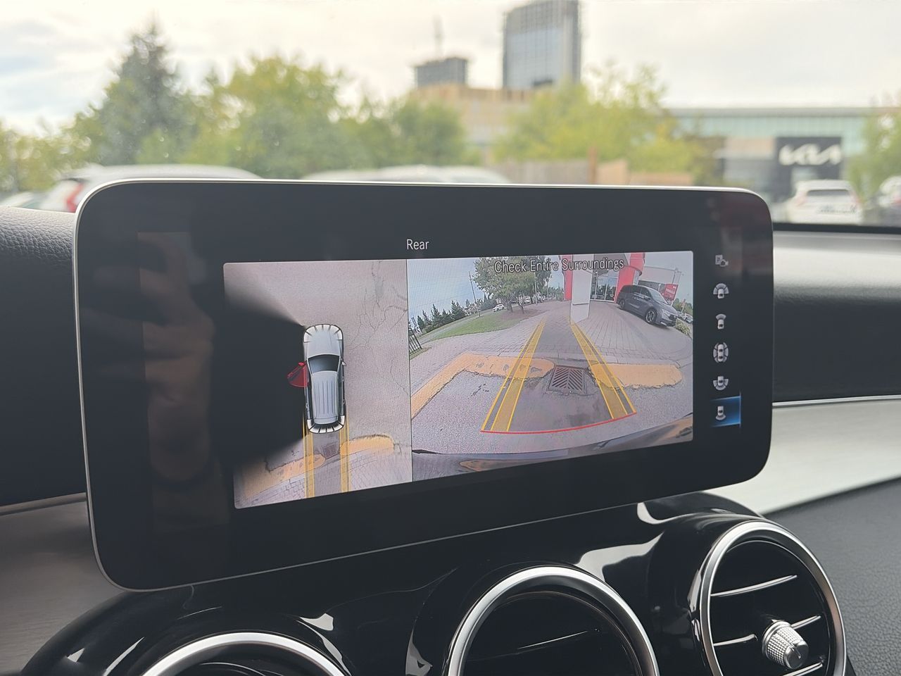 Mercedes-Benz GLC300  2022 à Markham, Ontario