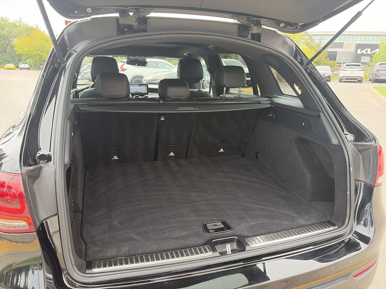 Mercedes-Benz GLC300  2022 à Markham, Ontario