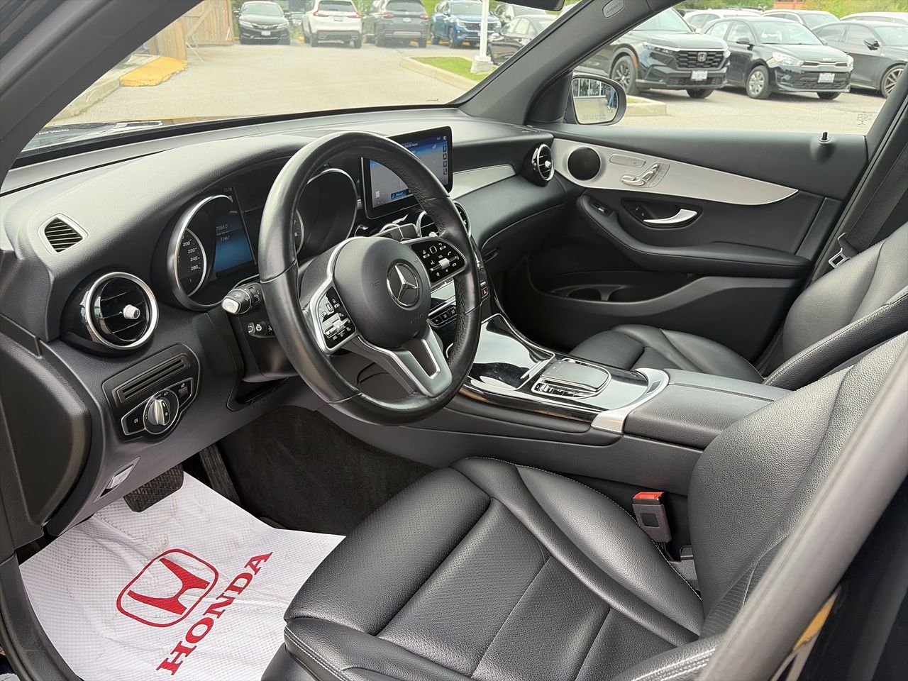 Mercedes-Benz GLC300  2022 à Markham, Ontario