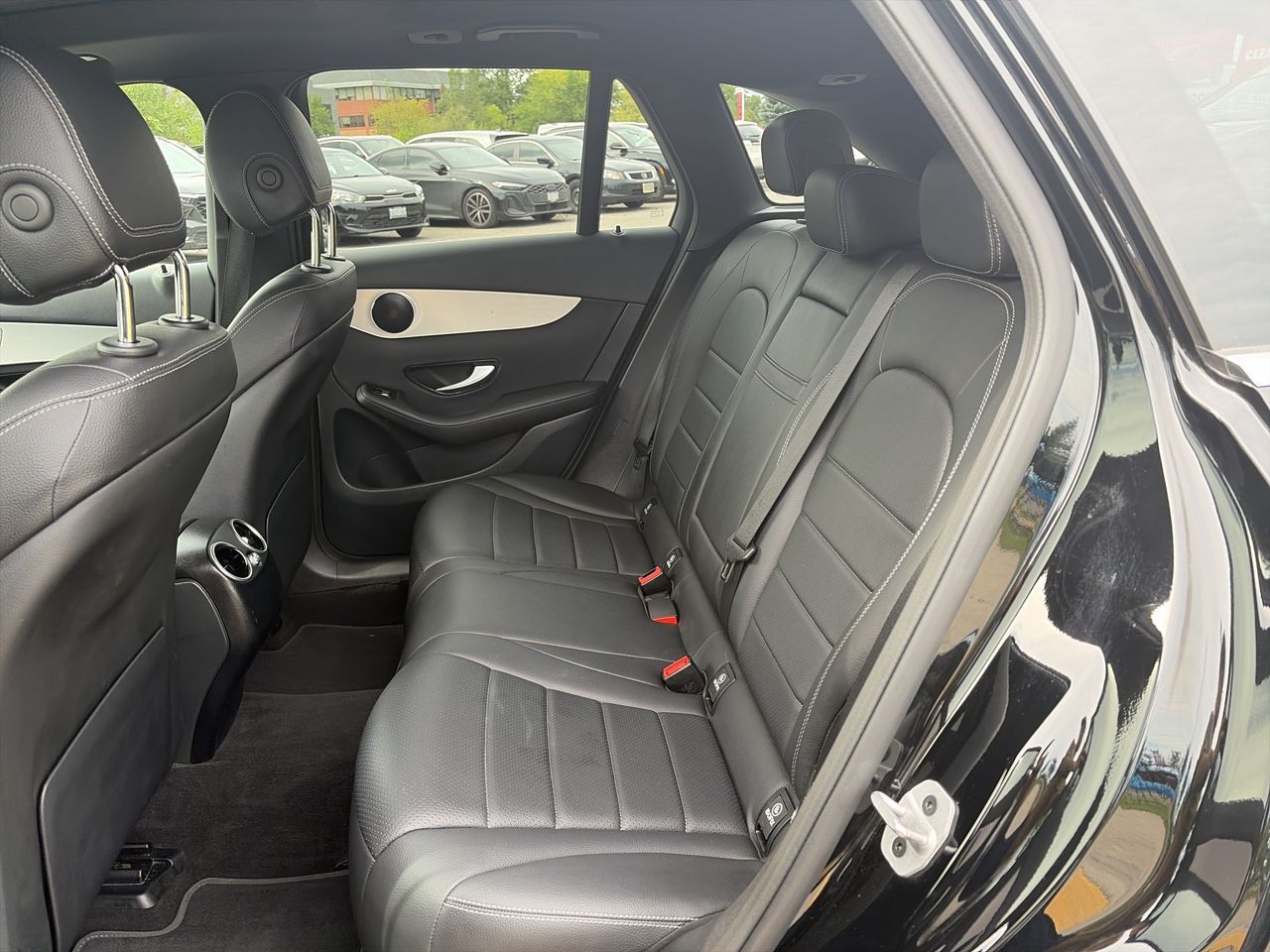 Mercedes-Benz GLC300  2022 à Markham, Ontario