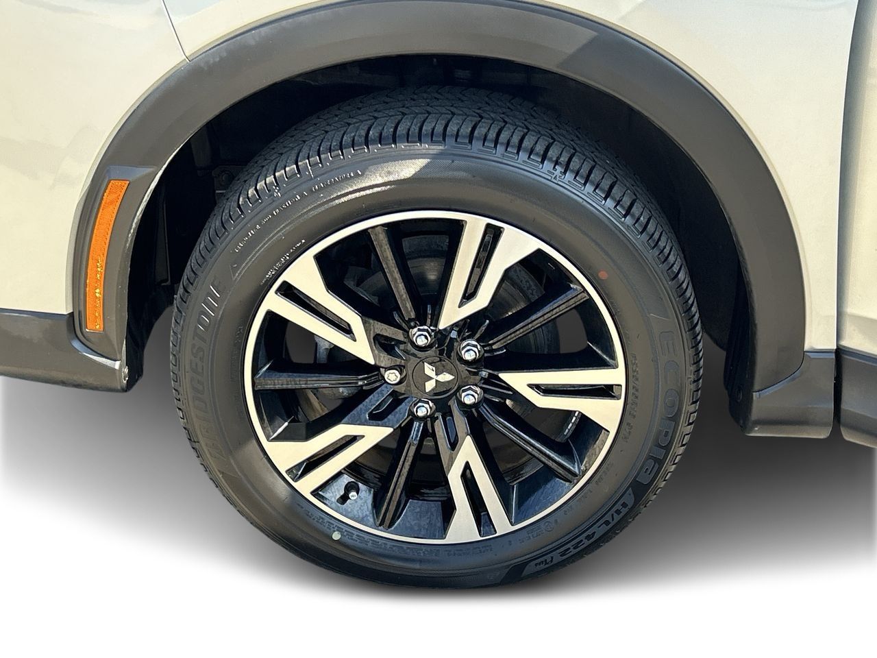 2024 Mitsubishi ECLIPSE CROSS