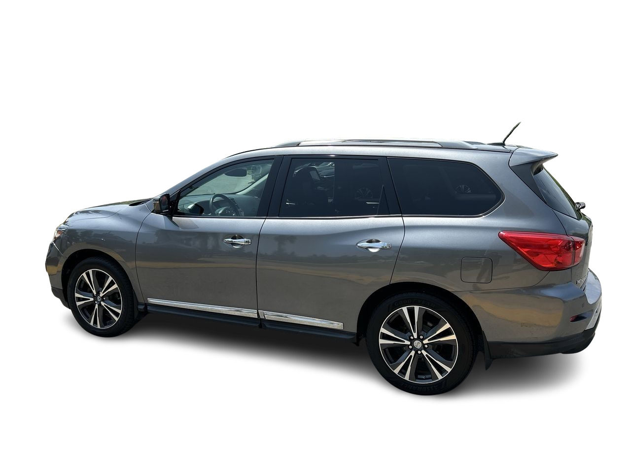 2017 Nissan Pathfinder in Markham, Ontario