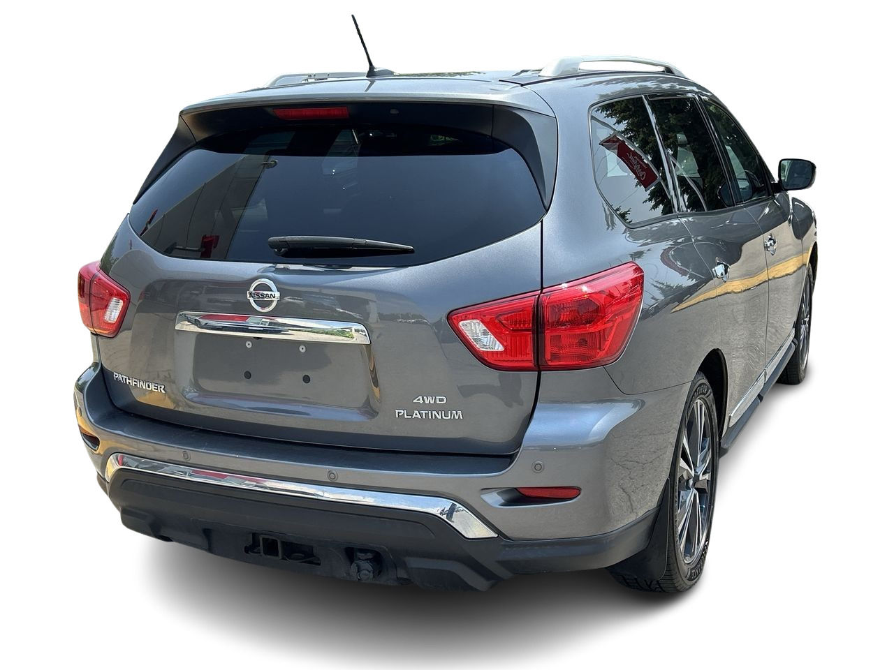 2017 Nissan Pathfinder in Markham, Ontario