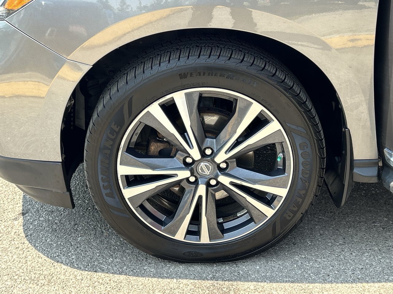 2017 Nissan Pathfinder in Markham, Ontario