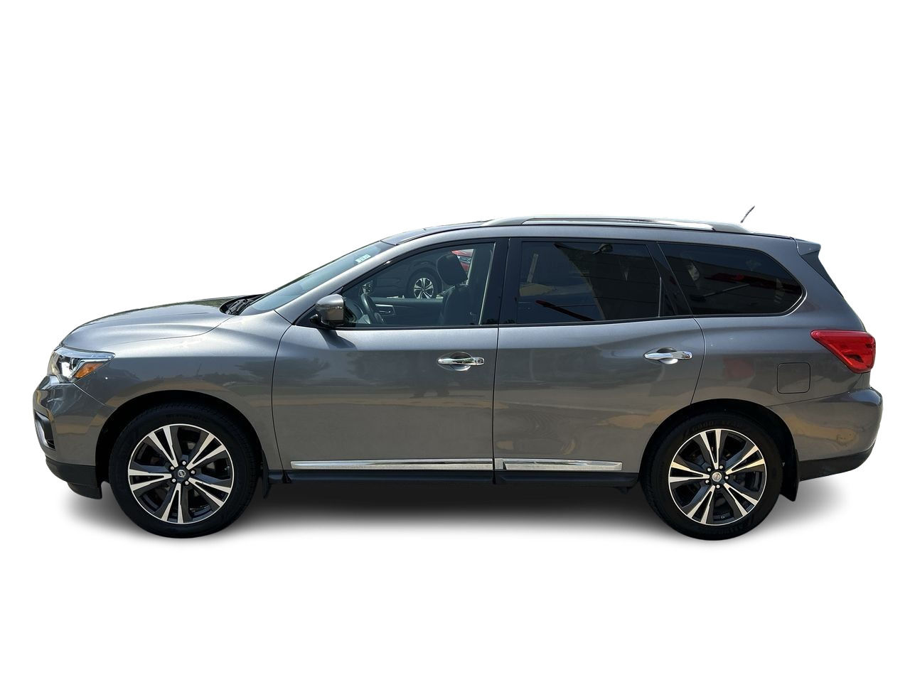 2017 Nissan Pathfinder in Markham, Ontario