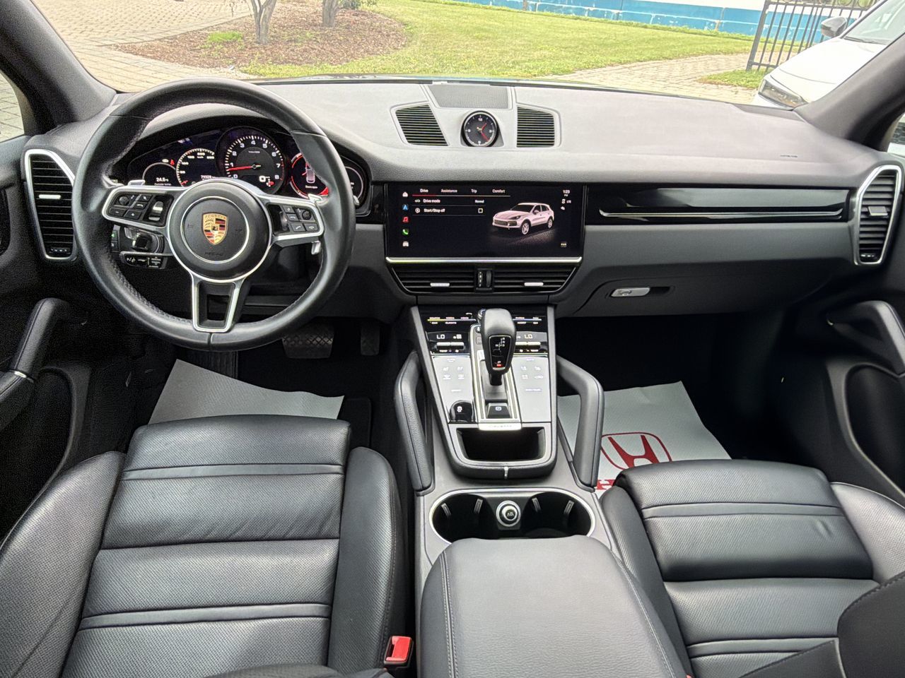 2023 Porsche Cayenne