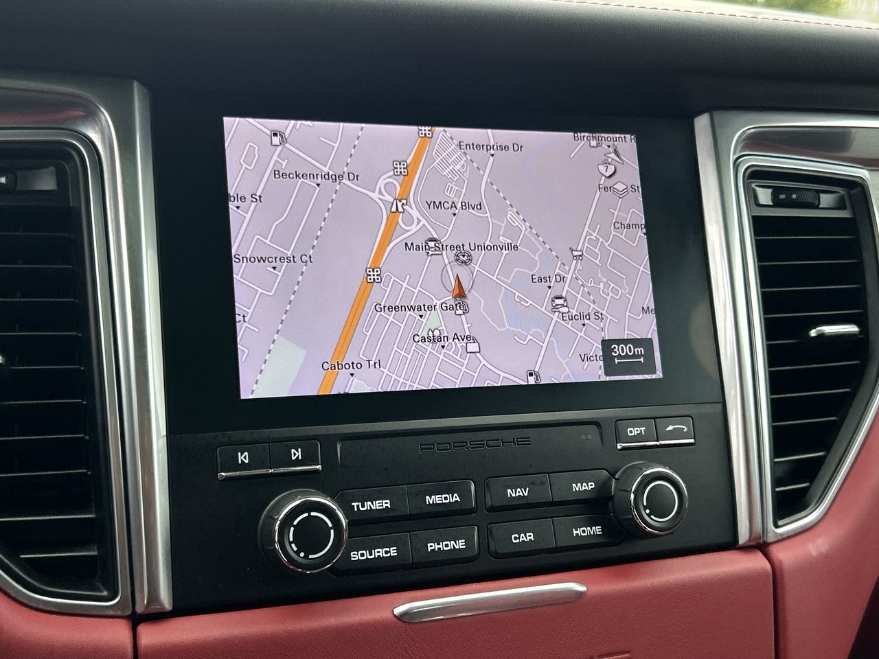 2018 Porsche Macan