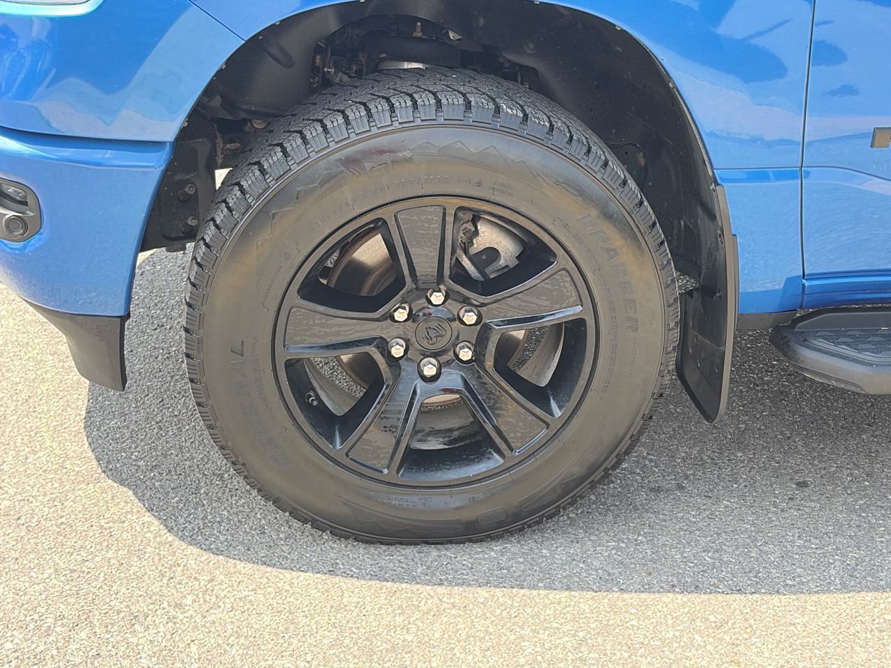 2022 Ram RAM 1500 Crew Cab 4x4 (DT)