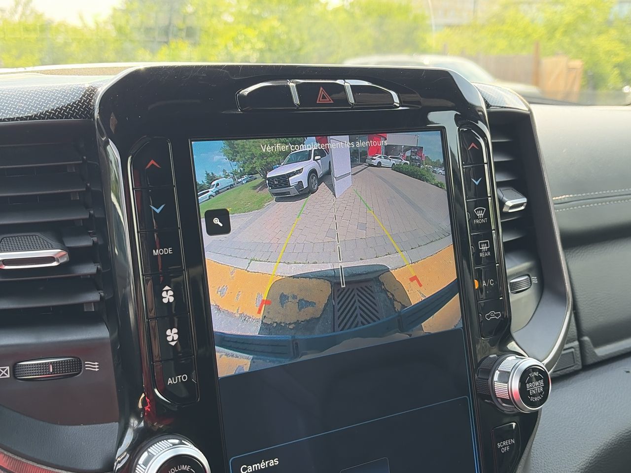 2022 Ram RAM 1500 Crew Cab 4x4 (DT)
