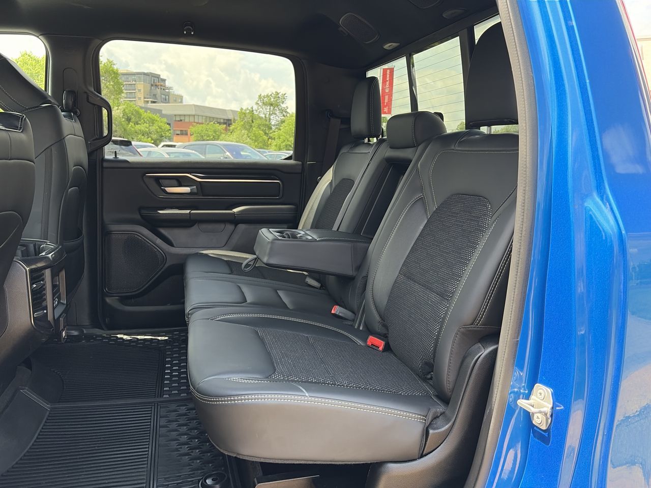 2022 Ram RAM 1500 Crew Cab 4x4 (DT)