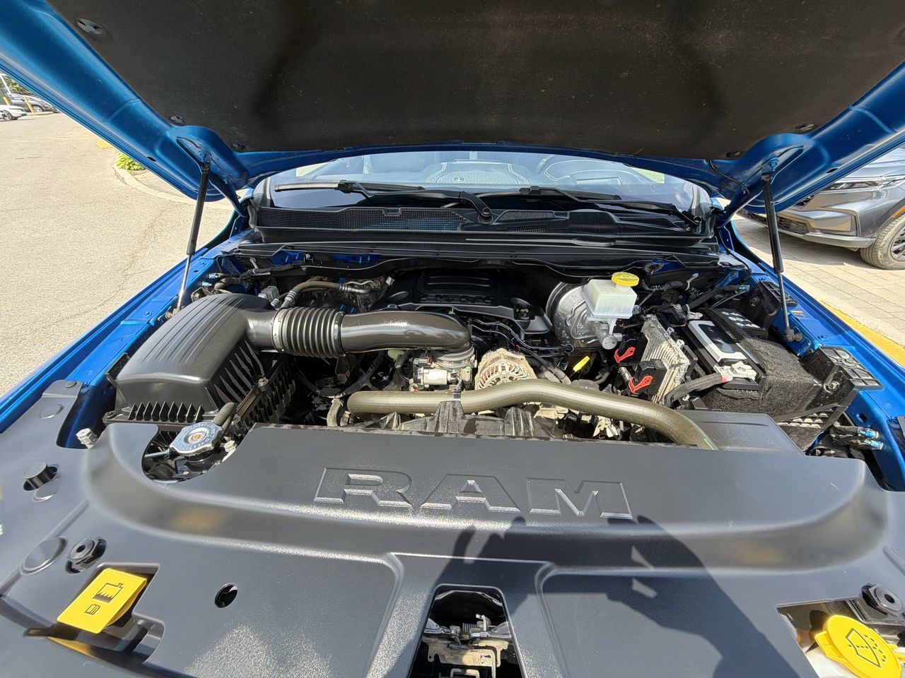 2022 Ram RAM 1500 Crew Cab 4x4 (DT)