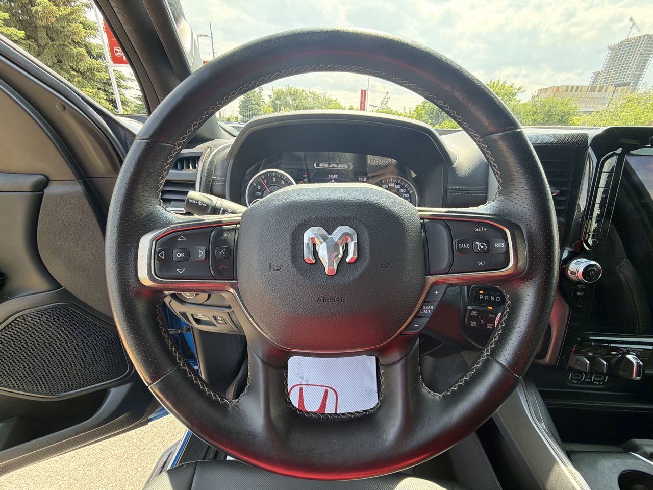 2022 Ram RAM 1500 Crew Cab 4x4 (DT)