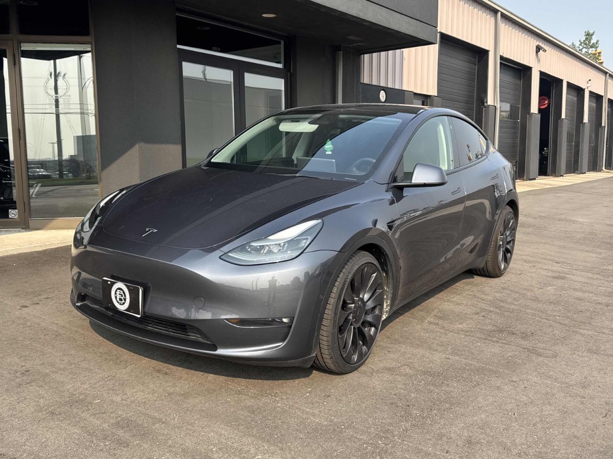 2022 Tesla Model Y in Markham, Ontario