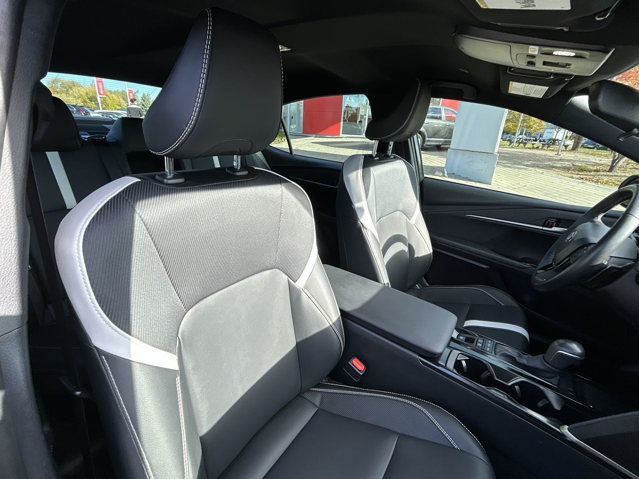 2025 Toyota Camry Hybrid