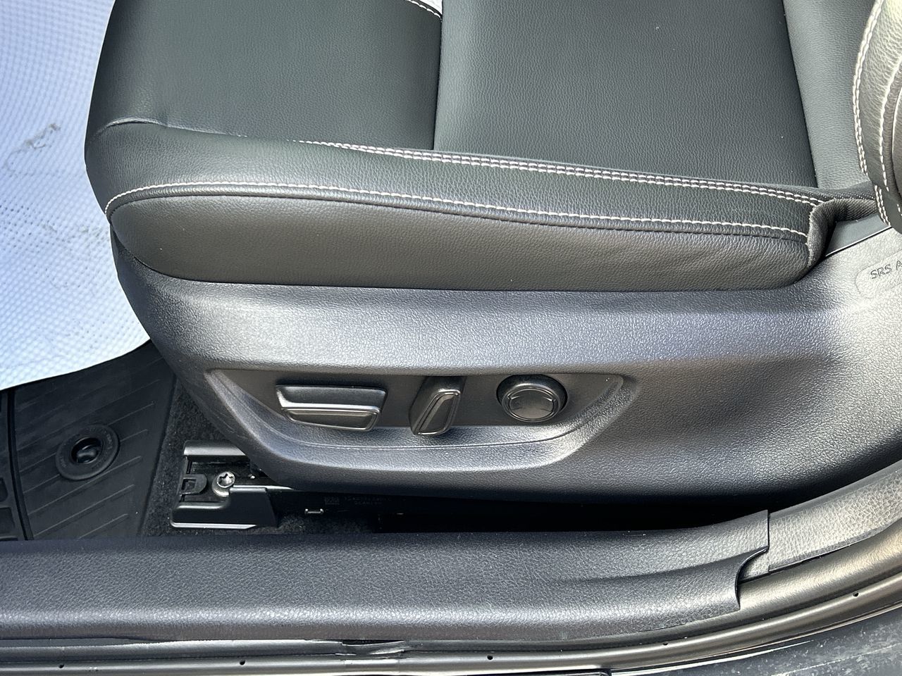 2025 Toyota Camry Hybrid