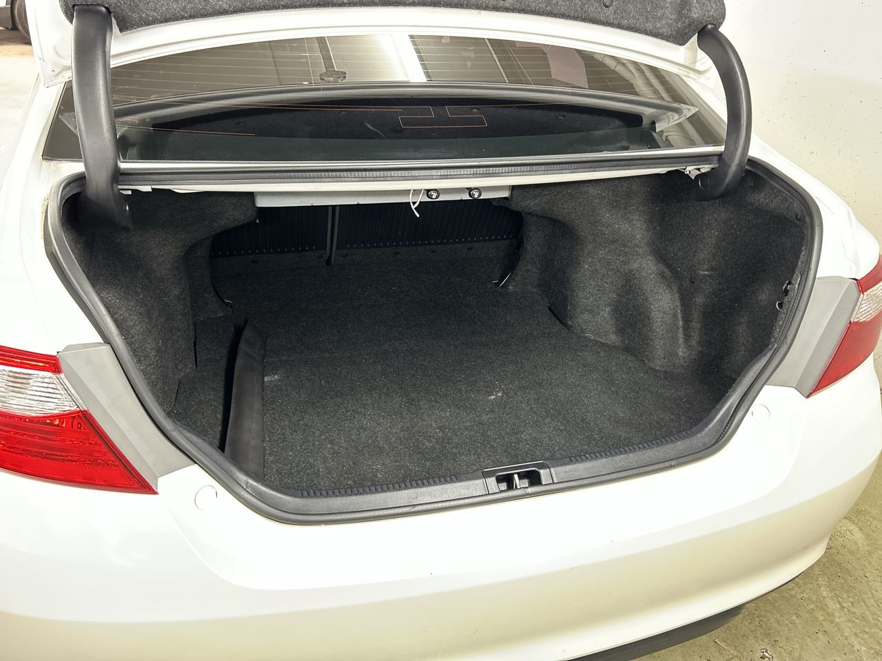 2017 Toyota Camry in Markham, Ontario