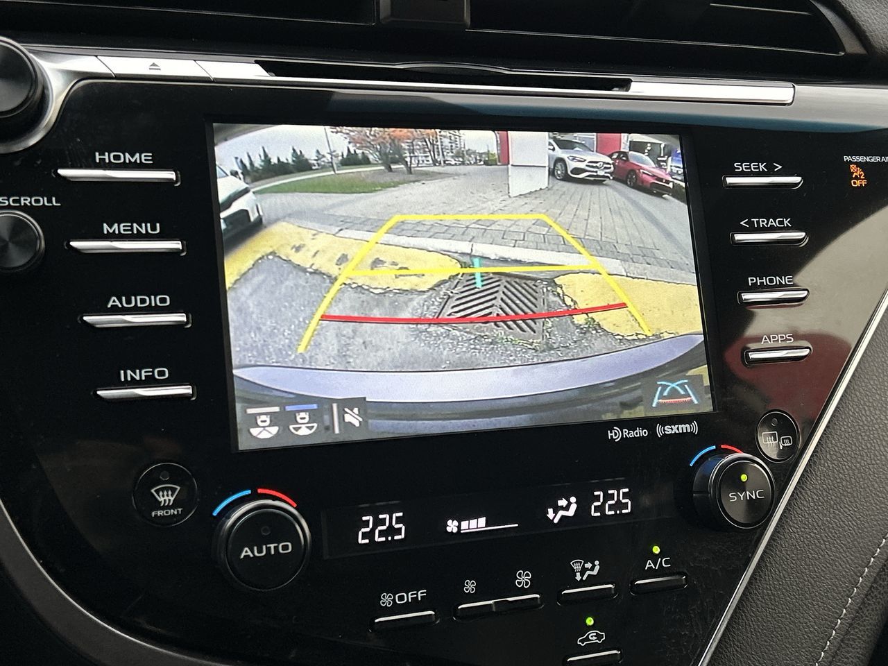 2018 Toyota Camry in Markham, Ontario