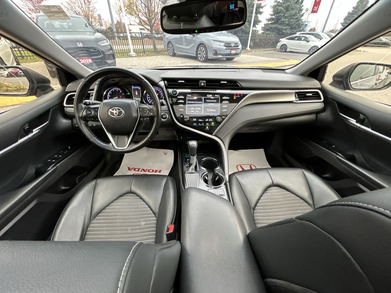 2018 Toyota Camry in Markham, Ontario