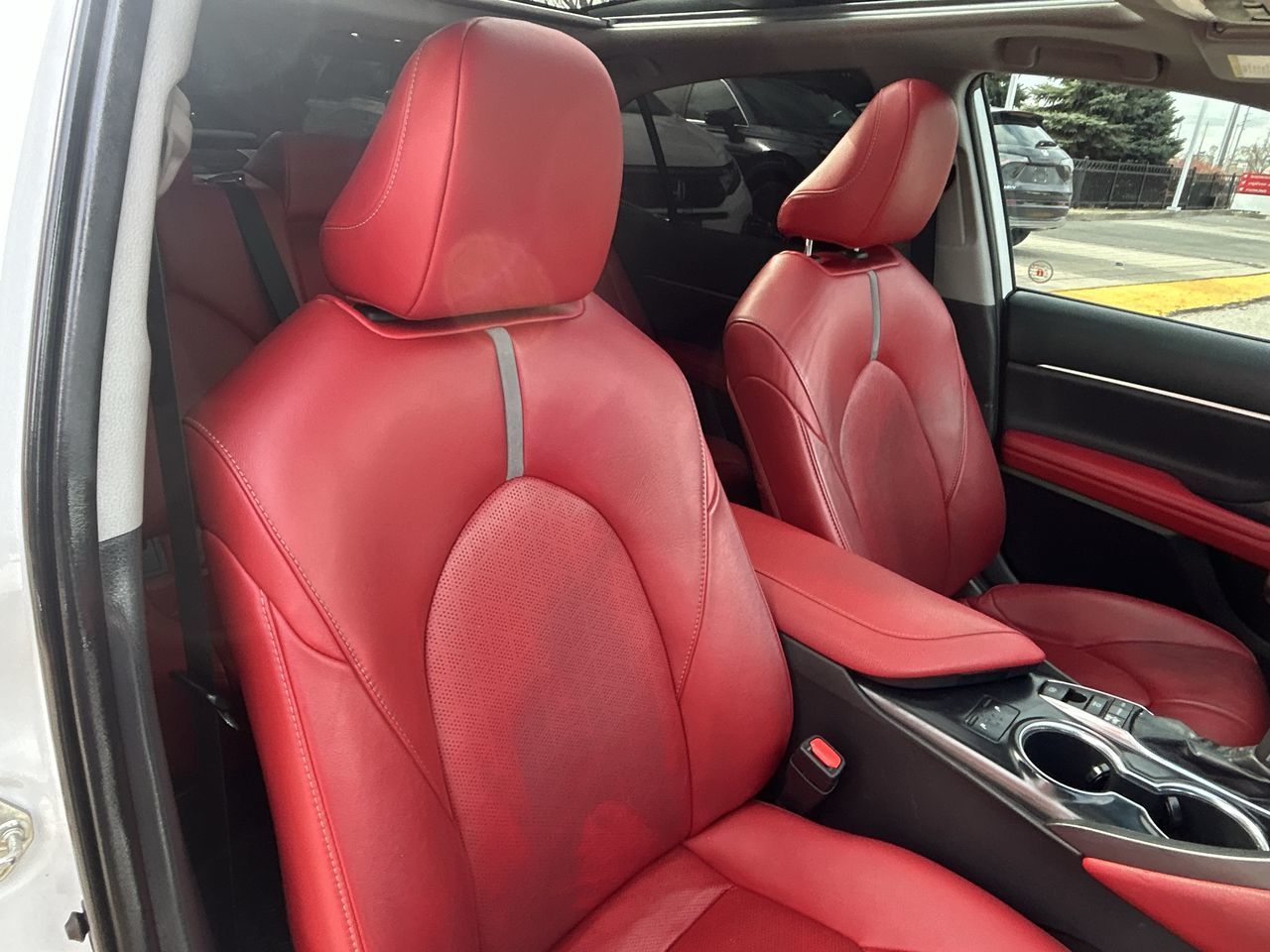 2020 Toyota Camry in Markham, Ontario