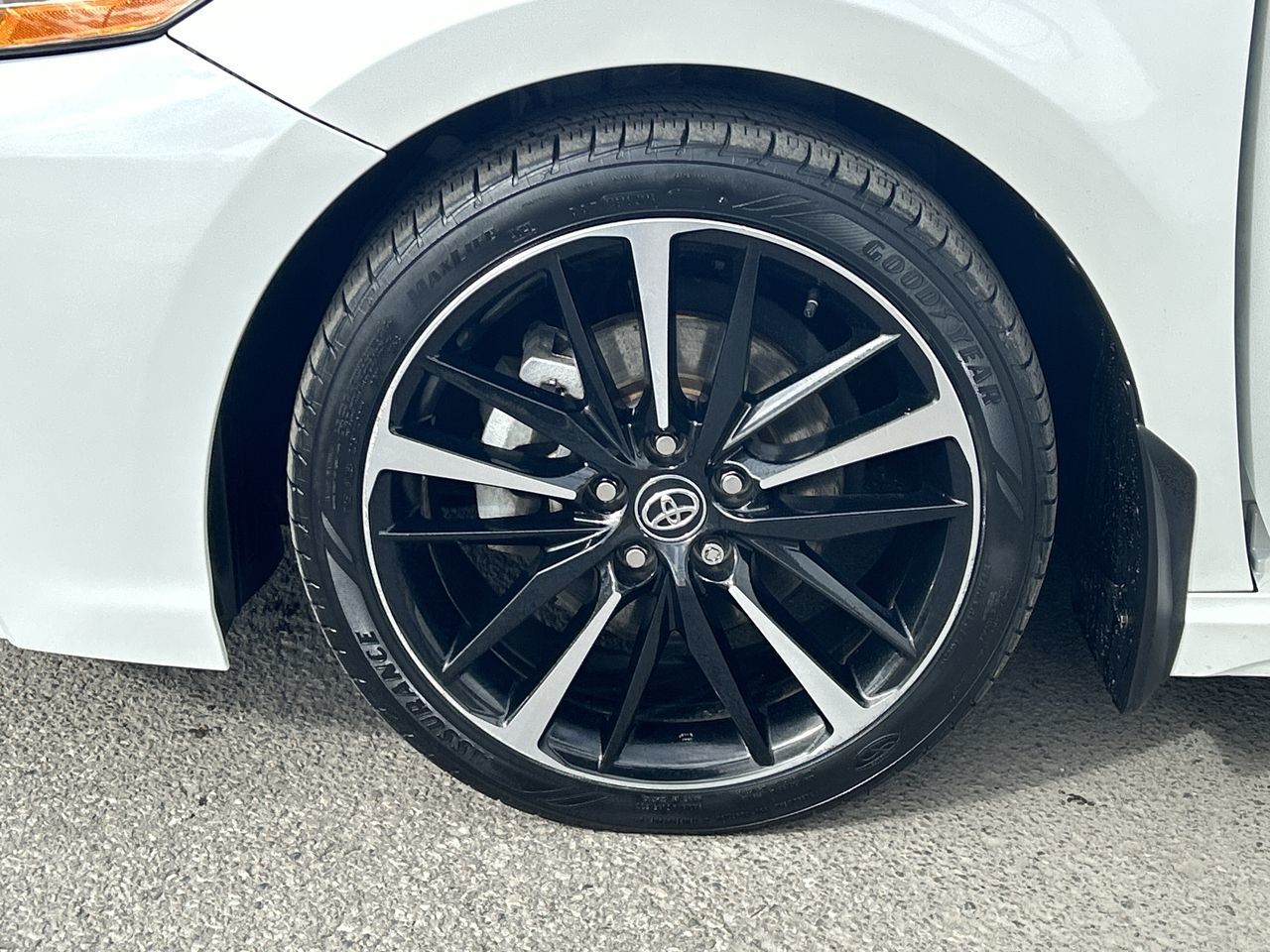 2020 Toyota Camry in Markham, Ontario