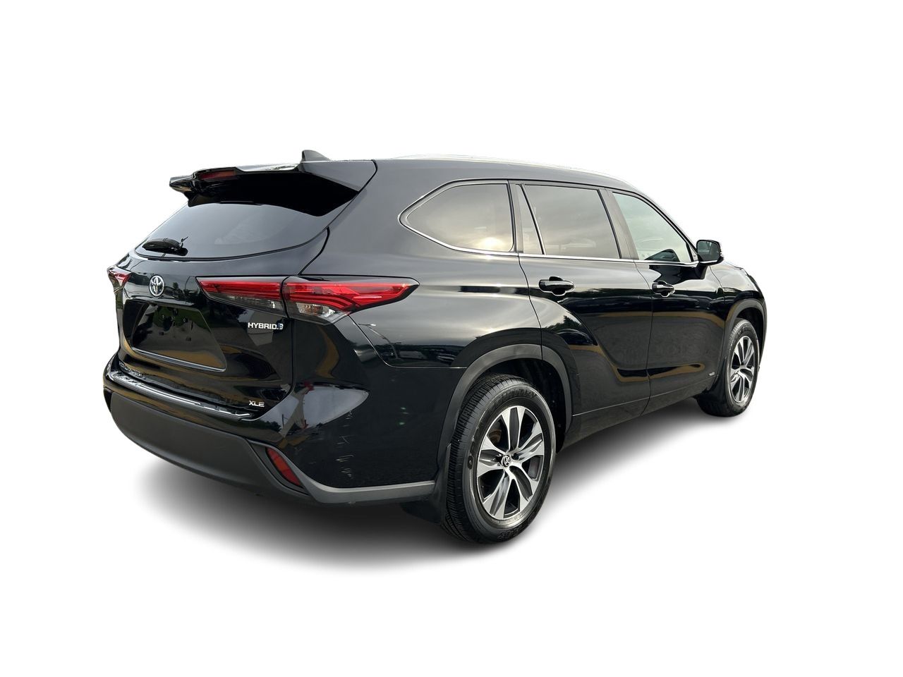 2023 Toyota Highlander Hybrid in Markham, Ontario