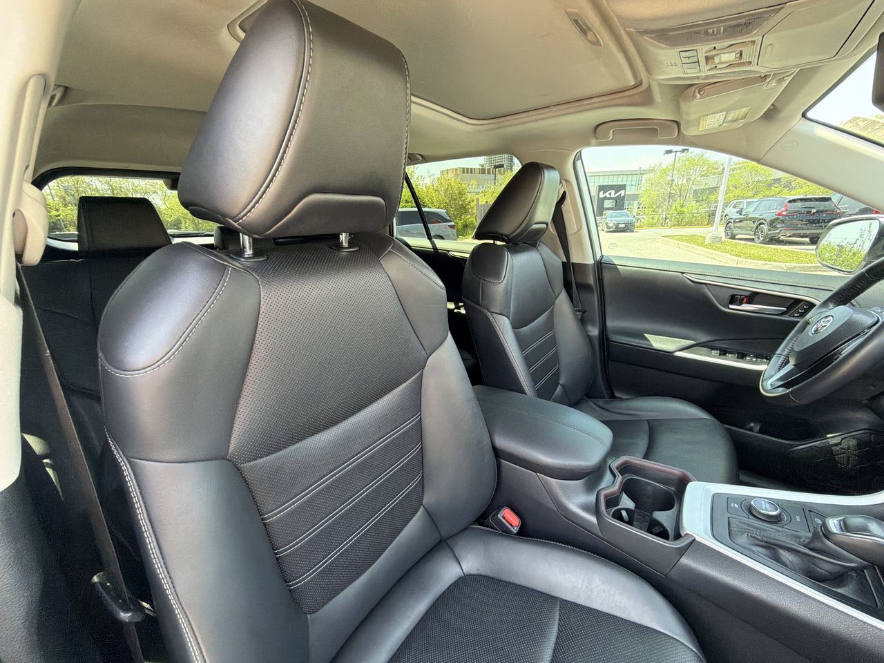 2021 Toyota RAV4 Hybrid in Markham, Ontario