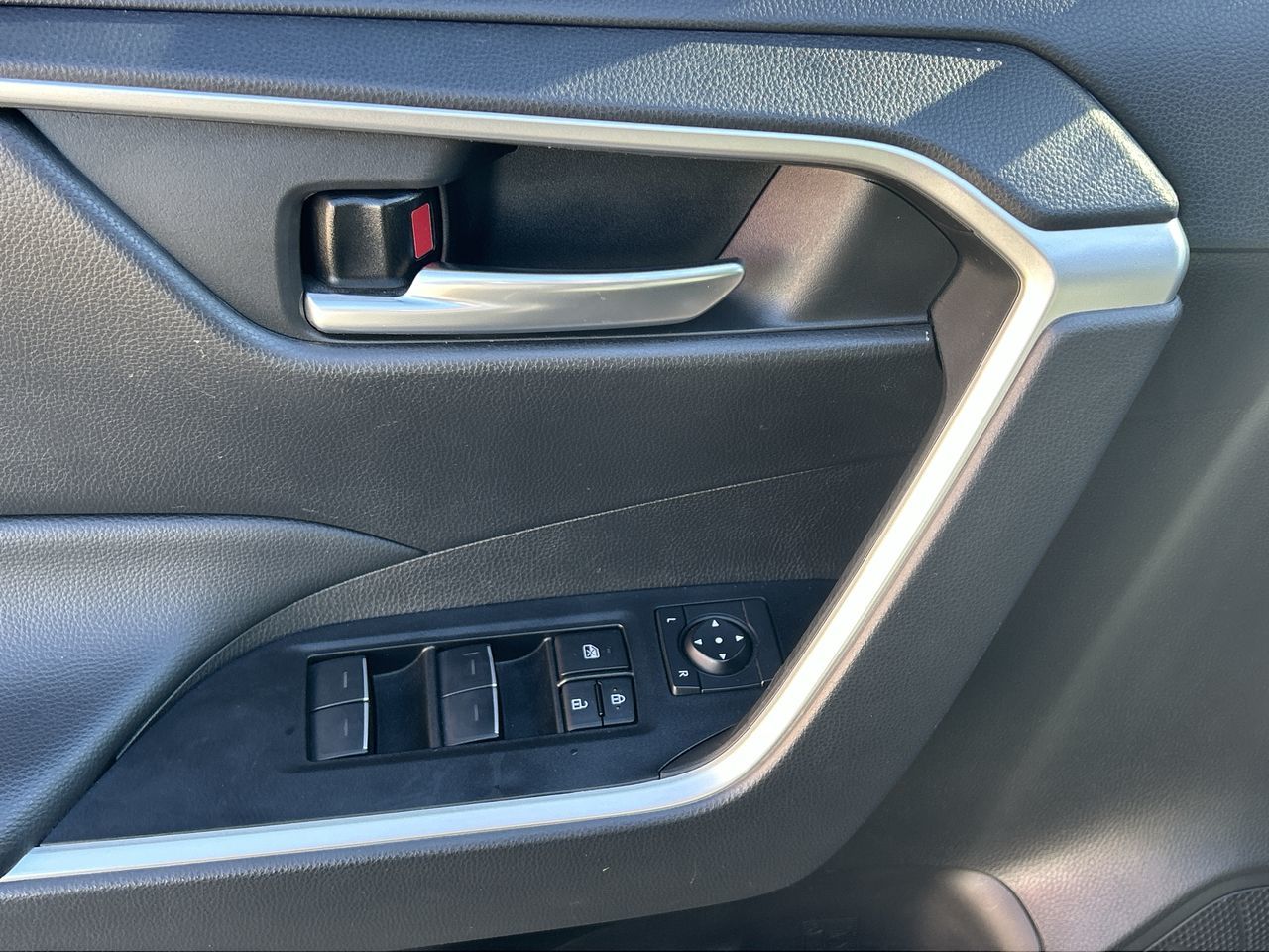 2024 Toyota RAV4 Hybrid