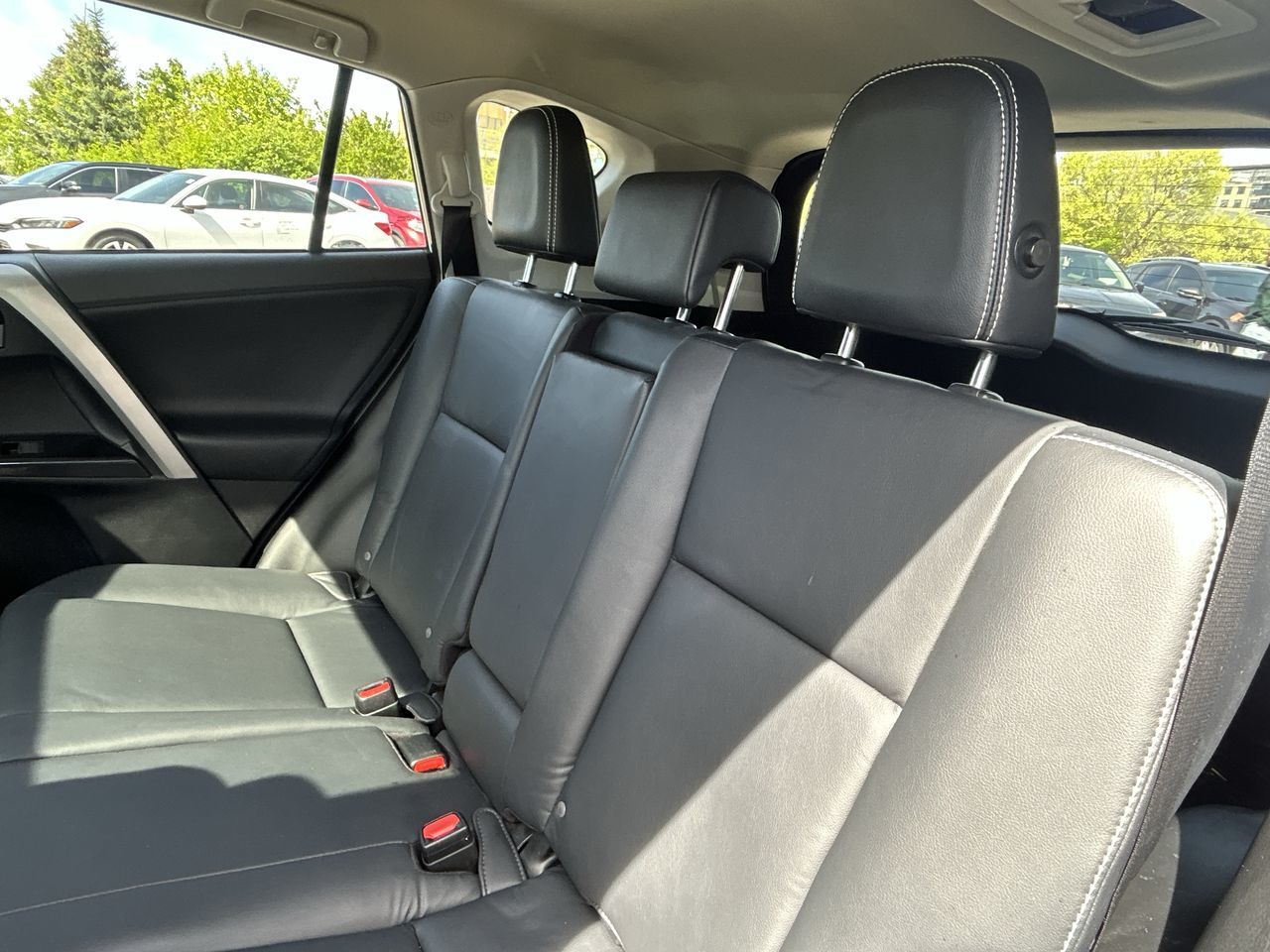 2016 Toyota RAV4 in Markham, Ontario
