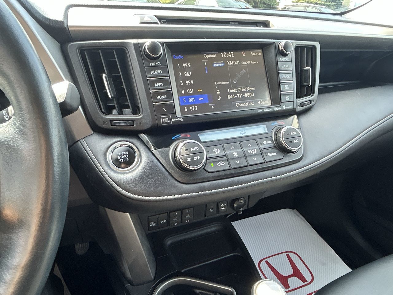 2016 Toyota RAV4 in Markham, Ontario