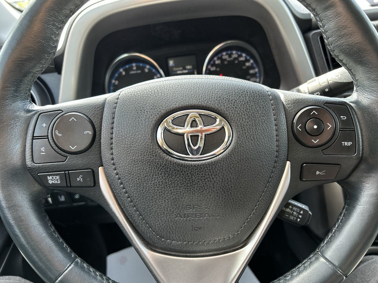 2016 Toyota RAV4 in Markham, Ontario