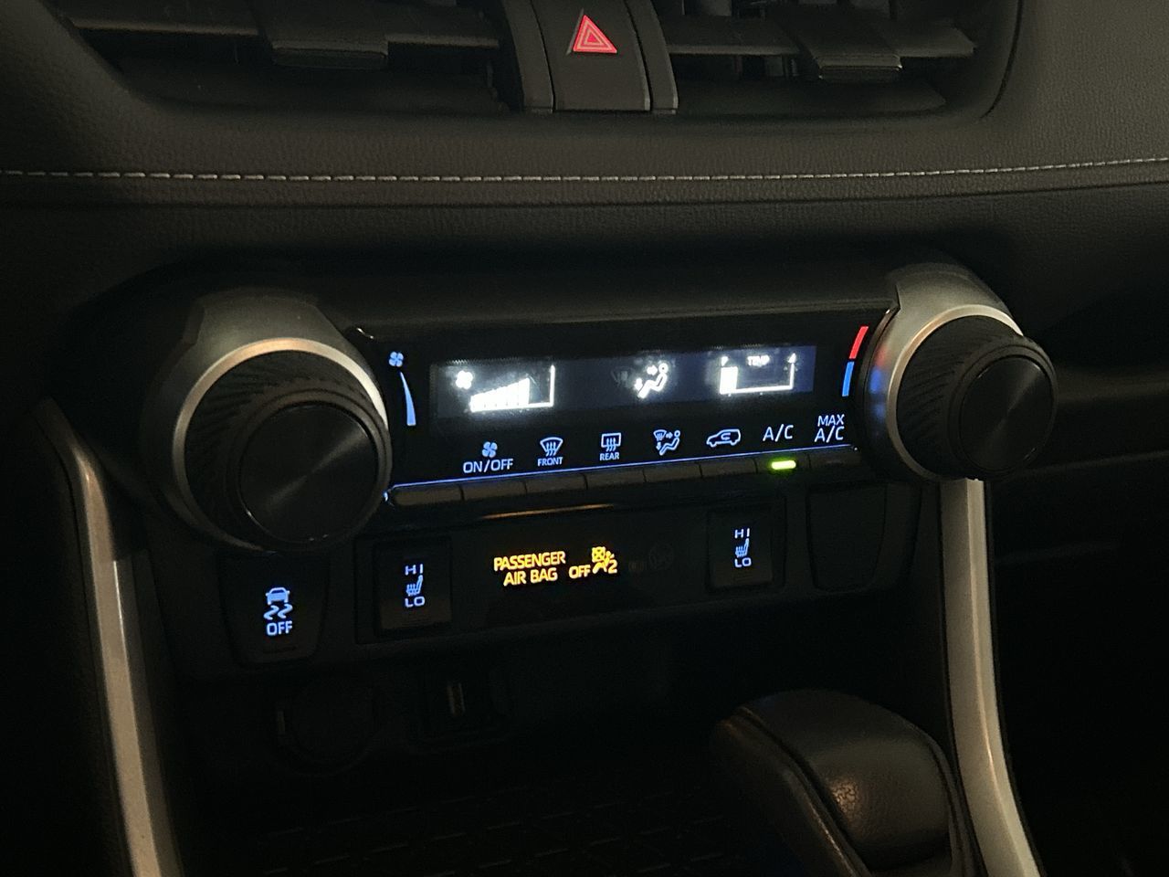 2020 Toyota RAV4 in Markham, Ontario