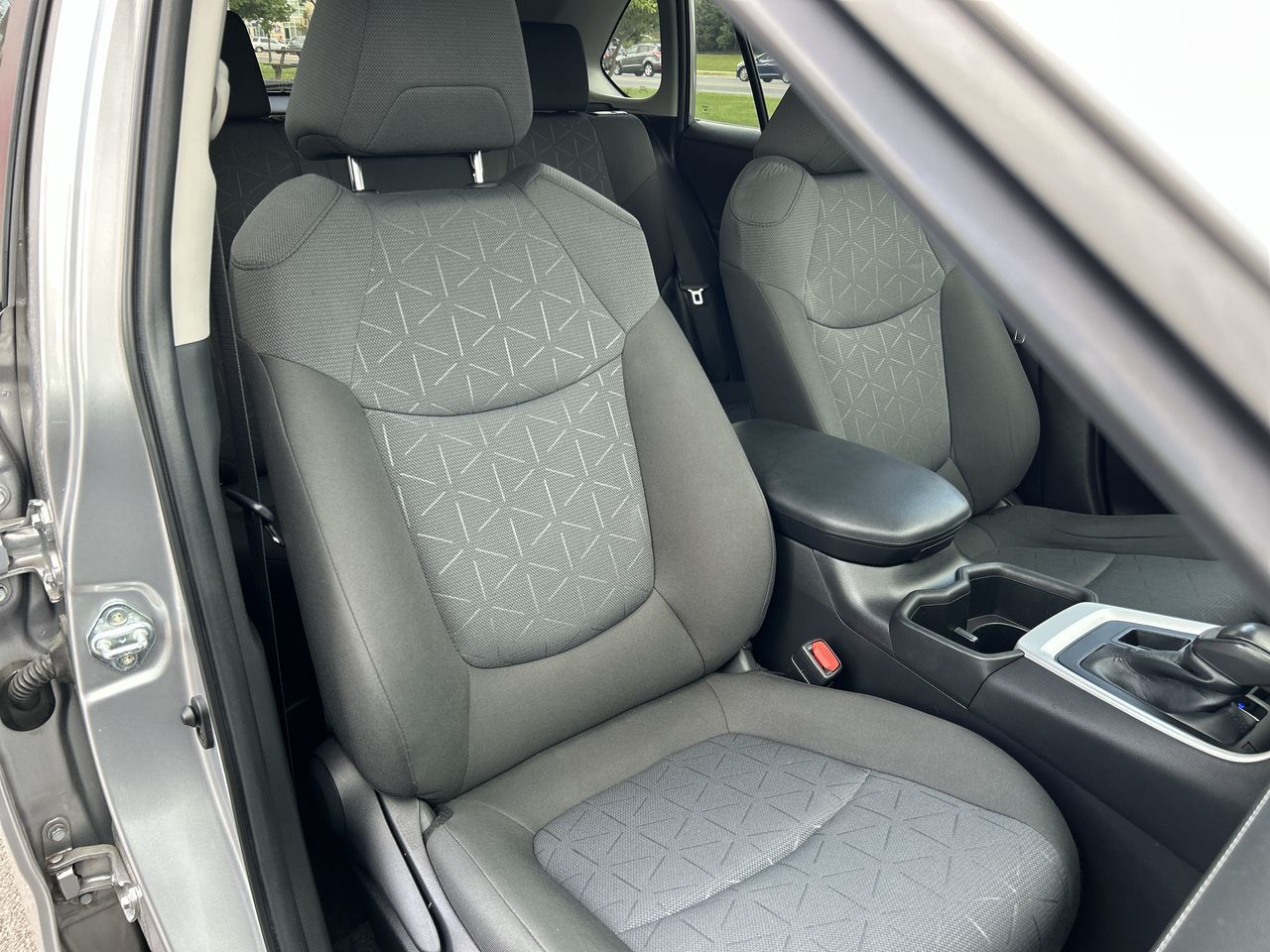Toyota RAV4  2022 à Markham, Ontario