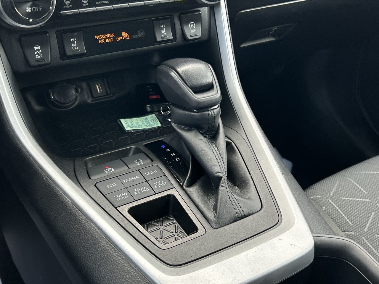 Toyota RAV4  2022 à Markham, Ontario