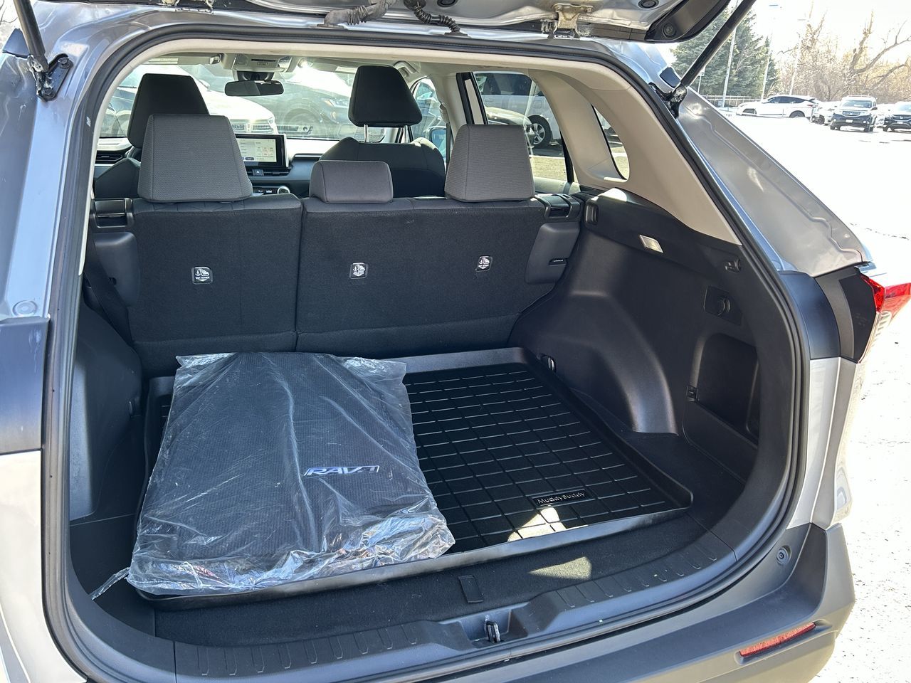 Toyota RAV4  2023 à Markham, Ontario