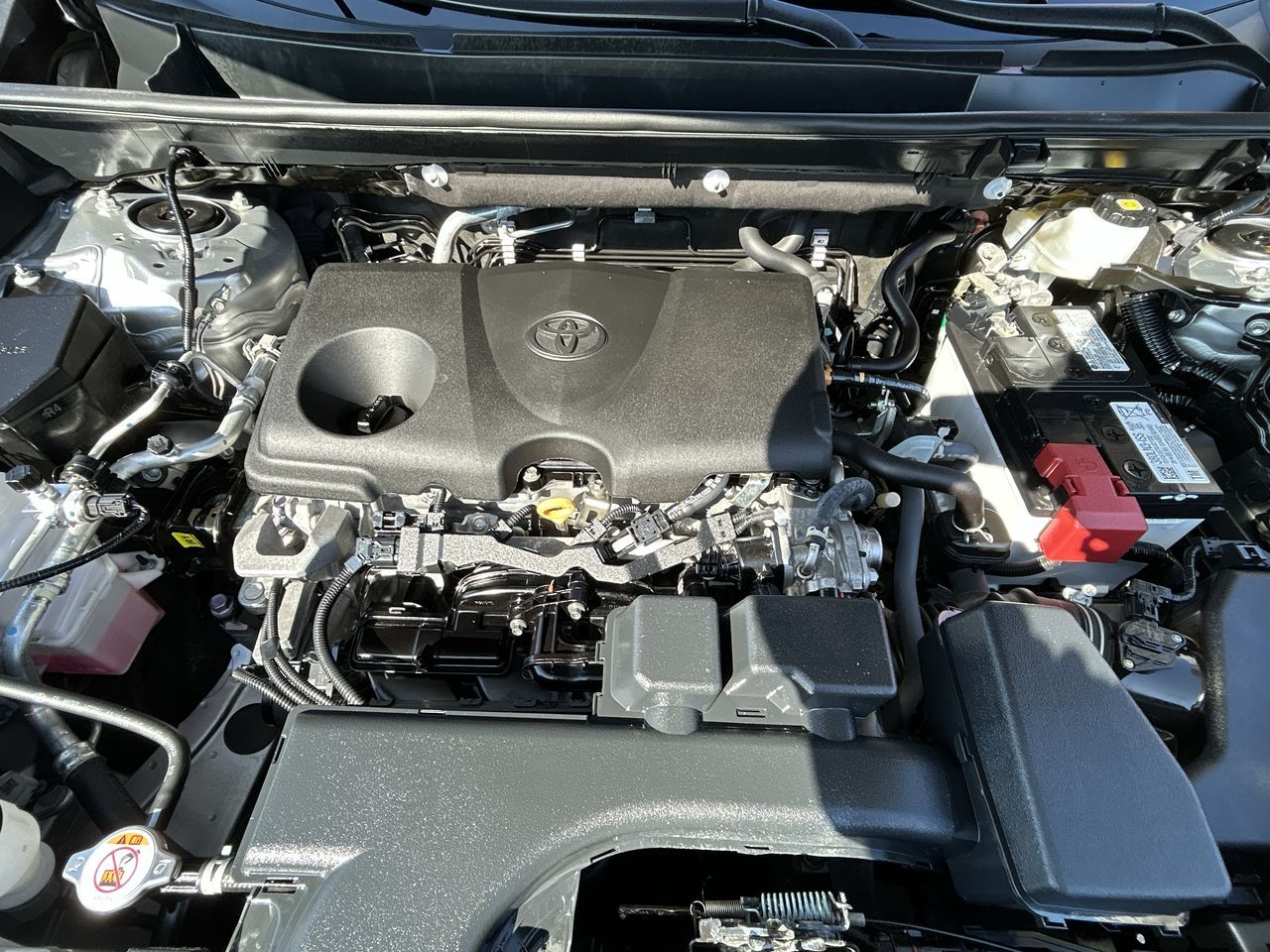 Toyota RAV4  2023 à Markham, Ontario