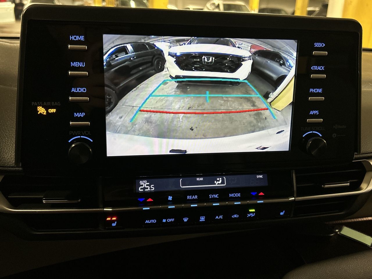 2022 Toyota Sienna Hybrid