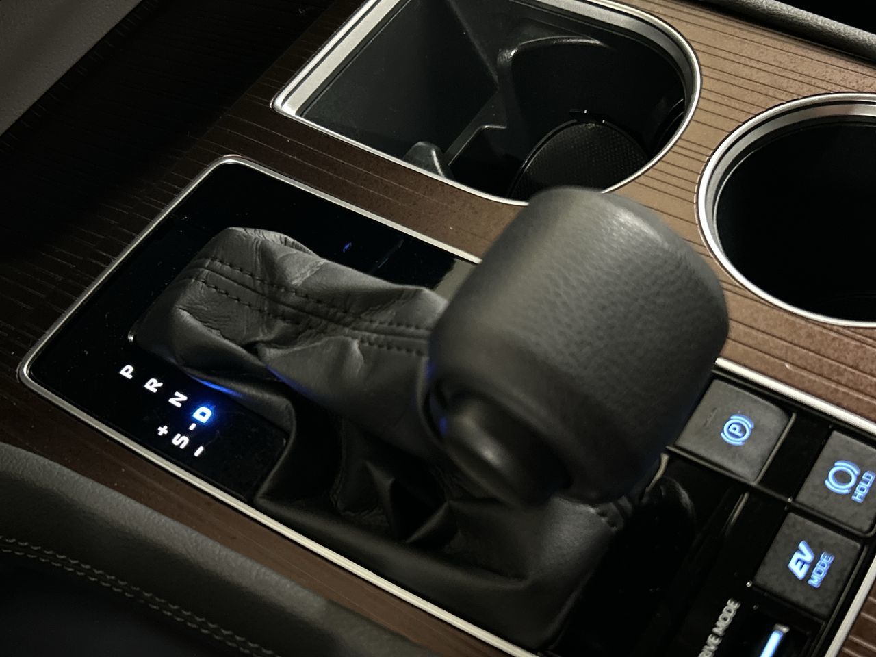 2022 Toyota Sienna Hybrid