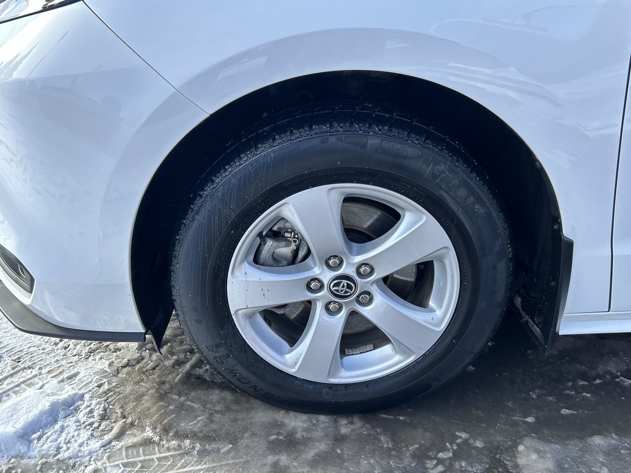 2022 Toyota Sienna Hybrid