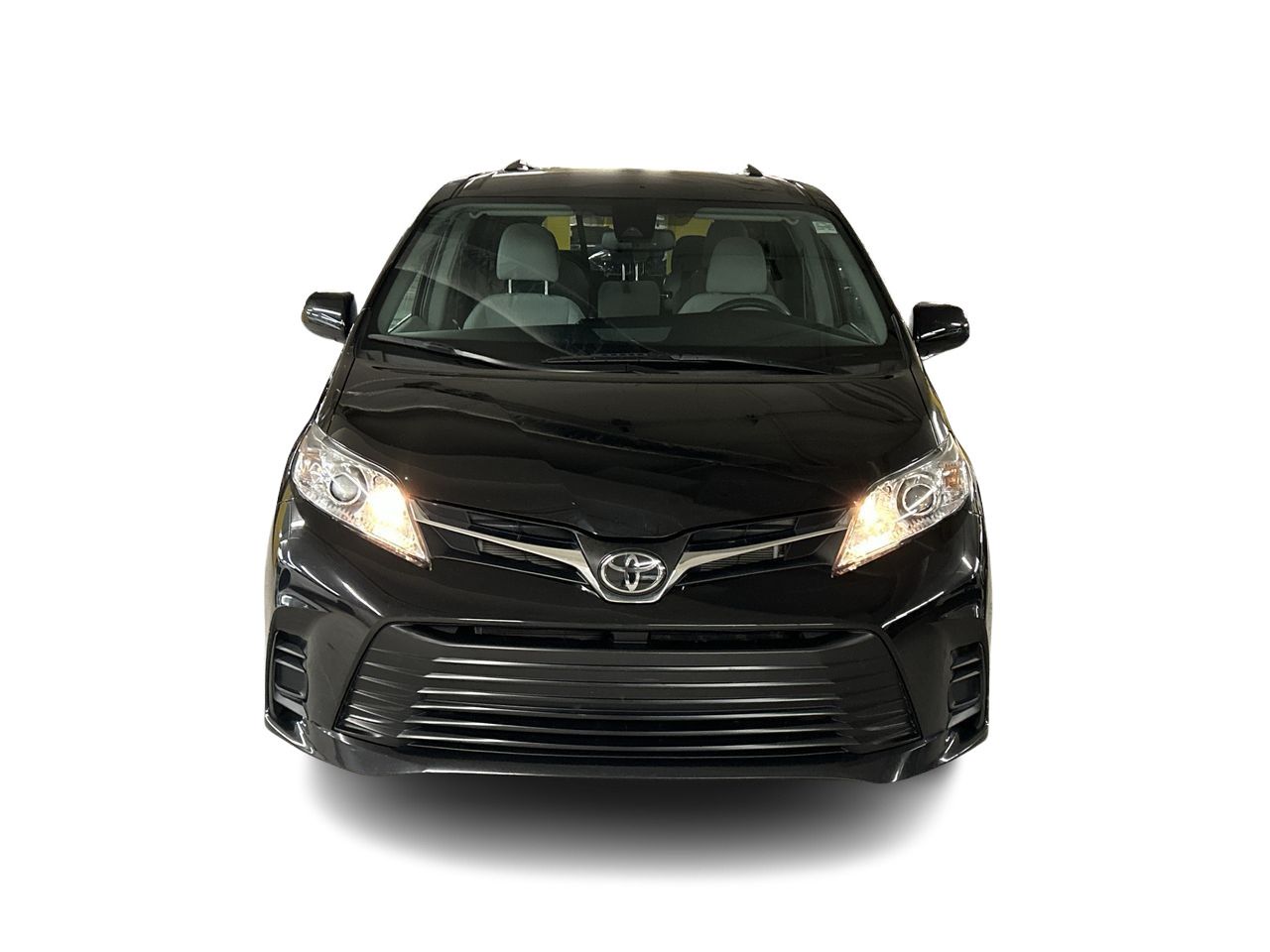 2020 Toyota Sienna in Markham, Ontario