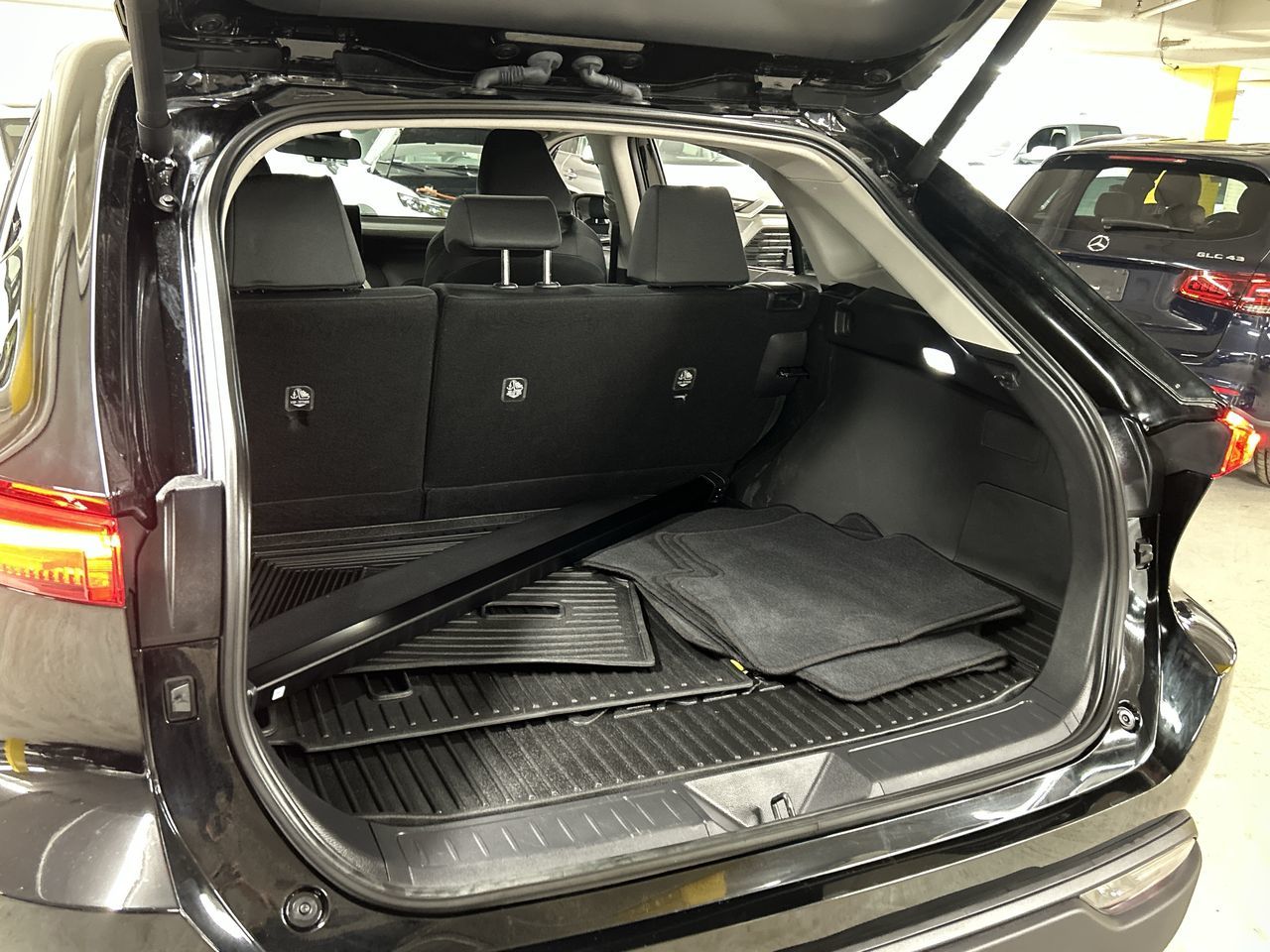 Toyota Venza Hybrid  2024 à Markham, Ontario