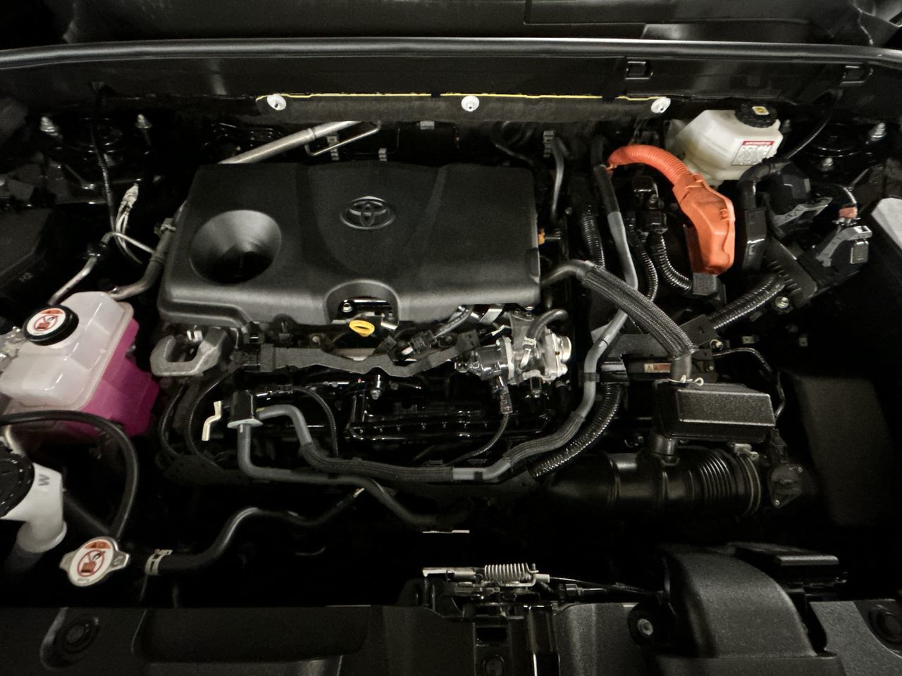 Toyota Venza Hybrid  2024 à Markham, Ontario