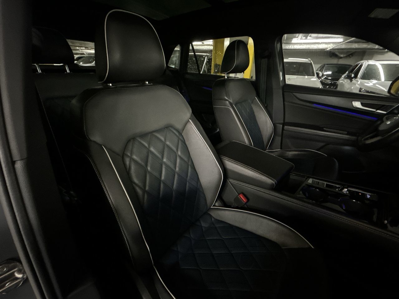 2024 Volkswagen Atlas Cross Sport