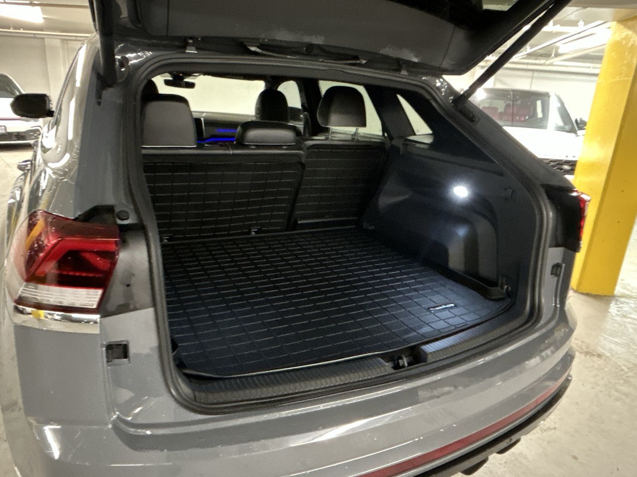 2024 Volkswagen Atlas Cross Sport