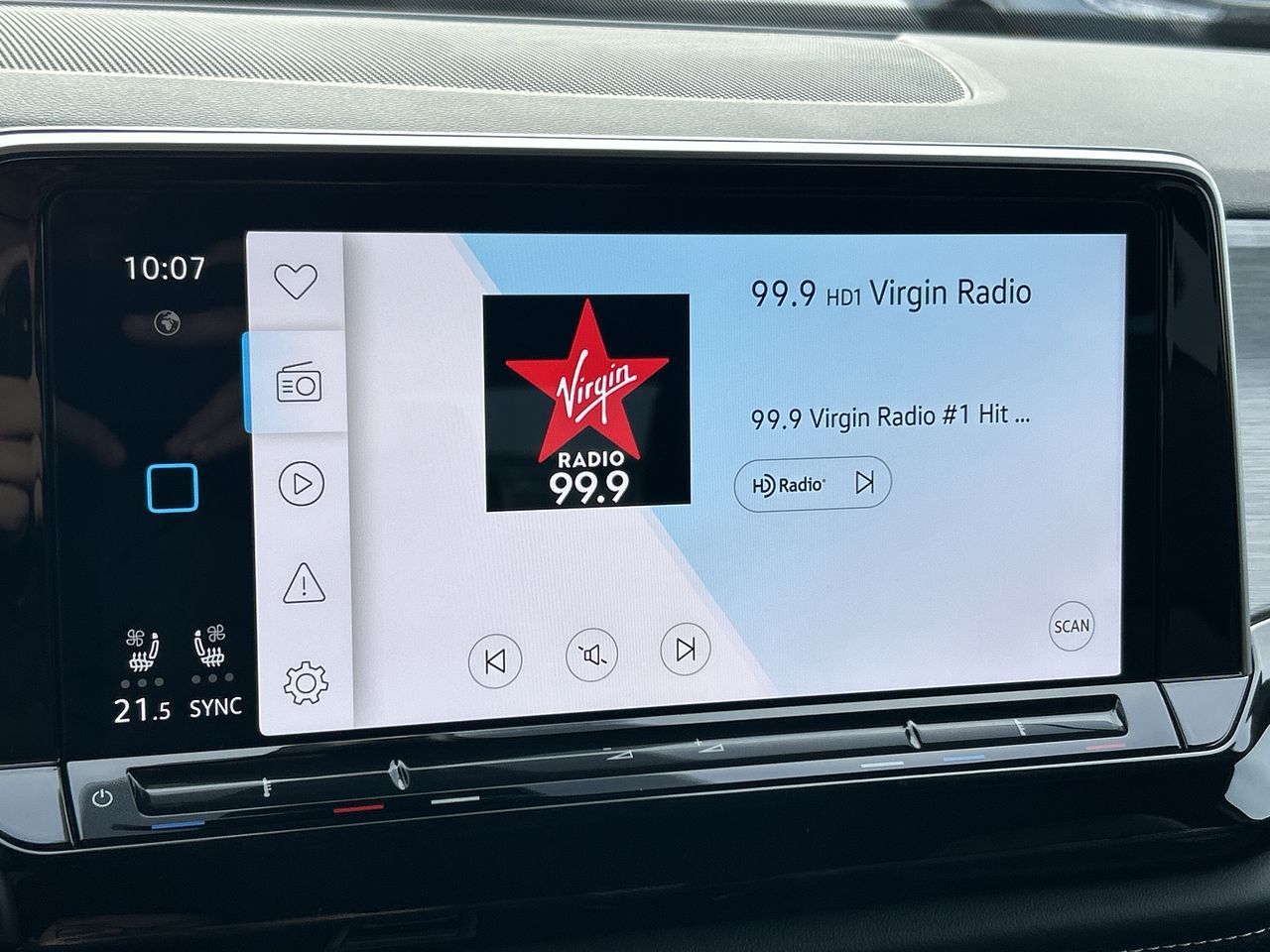 2025 Volkswagen Atlas Cross Sport